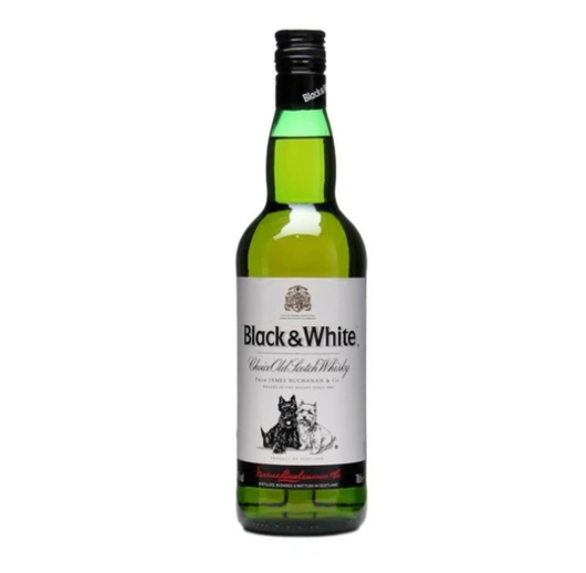 Black and White Scotch Whisky 700ml